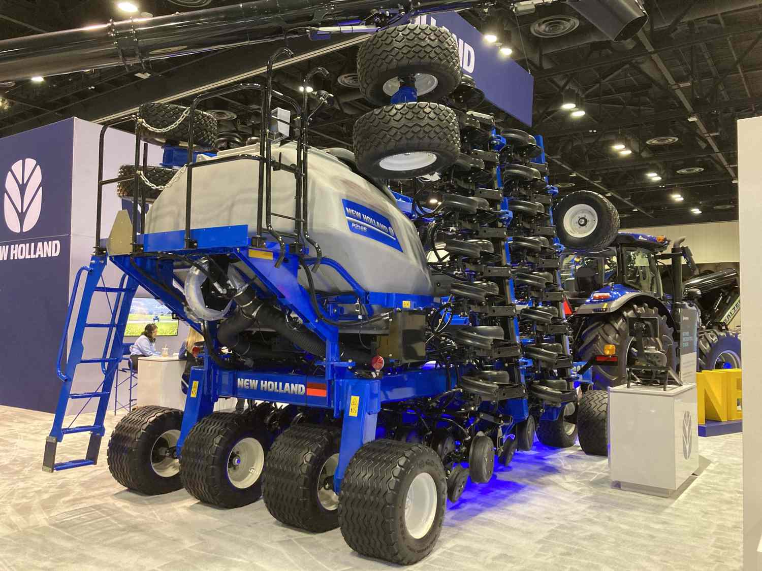 New Holland Expands Planter Portfolio With P2185 Air Disc Drill